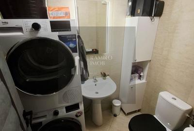 Apartament cu 3 camere decomandat, mobilat în Metalurgiei - 9