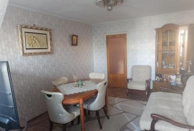 Apartament cu 3 camere semidecomandat în Drumul Taberei - 9