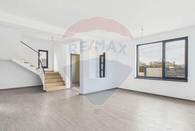 Casă cu 5 camere cu Teren 559 Mp în Samurcași - 6