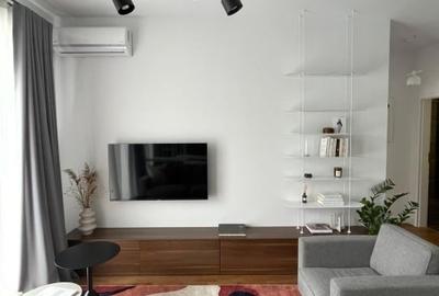 Apartament cu 2 camere semidecomandat, mobilat în Central - 1
