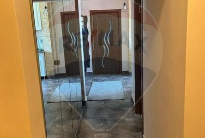 Apartament cu 3 camere decomandat, mobilat în Lacul Tei - 22