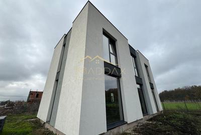 Casă individuală cu 5 camere cu Canalizare în Balotești - 8