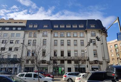 Birou, de 300 mp, în P-ța Universității - 4