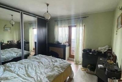 Apartament cu 4 camere decomandat, mobilat în 13 Septembrie - 2