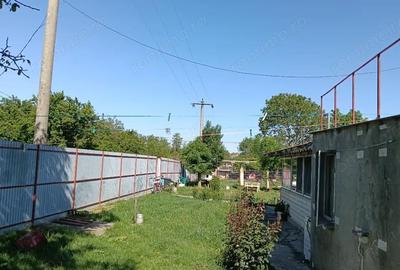 Casă cu 3 camere cu Teren 1800 Mp în Sărulești - 8