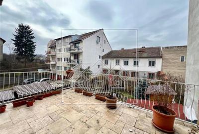 Apartament cu 3 camere decomandat în Aeroport - 12