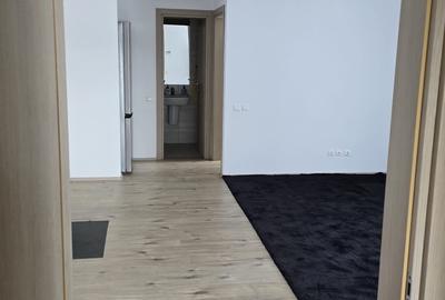 Apartament cu 4 camere decomandat în Băneasa - 9