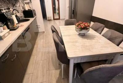 Apartament cu 4 camere decomandat în Central - 16