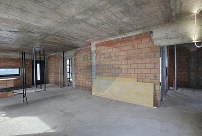 Casă cu 5 camere cu Teren 478 Mp în Hărman - 9