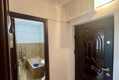 Garsoniera de inchiriat, zona Doi Voievozi, Radauti - 2
