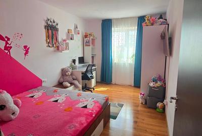 Vand apartament cu 2 camere  com.Giroc - 3