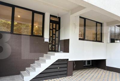 Apartament tip vila, 4 camere, 3 niveluri, curte proprie 40 - 9