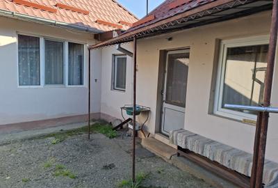 Casă cu 3 camere în Mica - 12