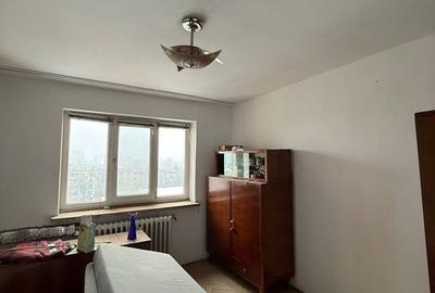Apartament cu 3 camere decomandat în Calea București - 6