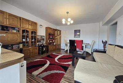 Apartament cu 3 camere decomandat, mobilat în Mihai Bravu