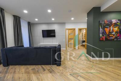 Apartament cu 2 camere decomandat, mobilat în Central