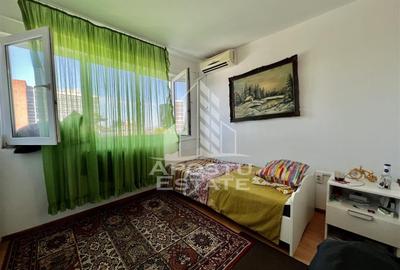 Garsoniera mobilata si utilata zona UMT - 5