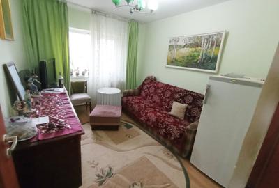 Apartament 3 camere DECOMANDAT, Nicolina-Prima Statie, ETAJ 3 - 6