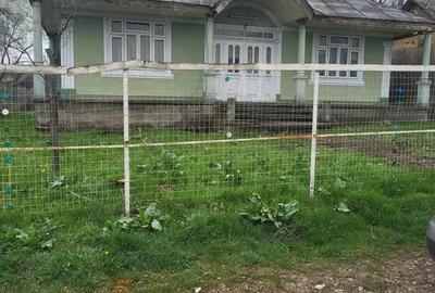 Casă cu 2 camere cu Teren 1900 Mp în Brătulești - 2
