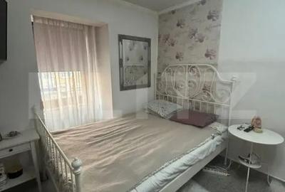 Apartament cu 5 camere decomandat în Central - 1