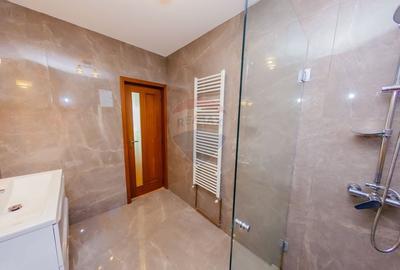 VILA DE VIS CU TEREN GENEROS, DE VANZARE - 28