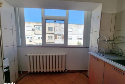 Apartament cu 2 camere în Far - 18