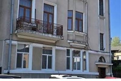 Apartament 3 camere in vila, etajul 1/2, Calea Calarasilor - 1