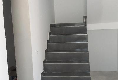 Casă cu 3 camere cu Teren 300 Mp în Central - 4