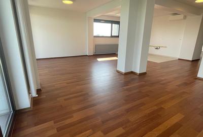 Penthouse de lux cu vedere spectaculoasa pe Lacul Grivita - 3