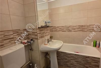 Apartament cu 3 camere decomandat, mobilat în Sud - 4