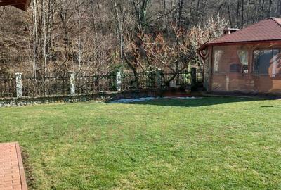 Casă individuală cu 10 camere cu Canalizare în Marga - 23