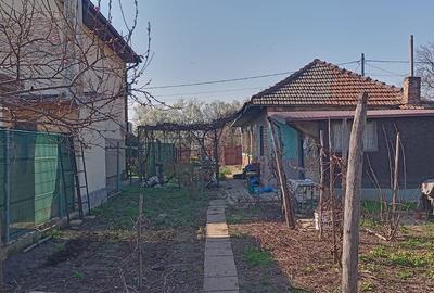 Casă cu 3 camere cu Teren 863 Mp în Central - 8