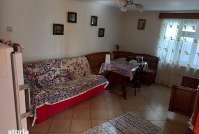 Casă cu 4 camere cu Teren 180 Mp în Central - 5