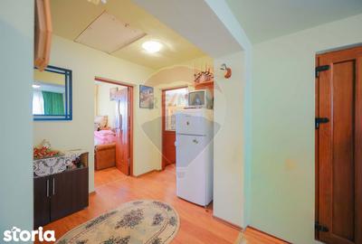 Casă cu 4 camere cu Teren 2000 Mp în Bratca - 6