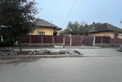 Casă de vânzare Băilești Dolj strada Carpați nr 124 - 1