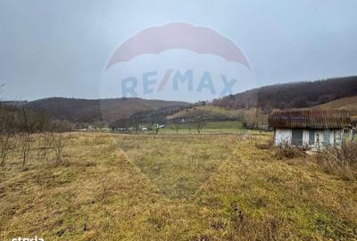 Teren de 3826 mp, în Apahida