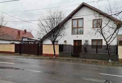 Vand casa ?i spa?iu comercial - 6