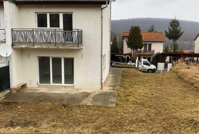 Casă cu 3 camere cu Teren 378 Mp în Gilău - 1