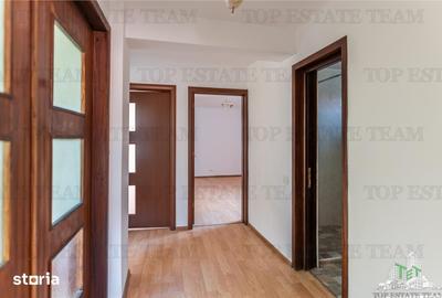 Casă cu 9 camere cu Teren 935 Mp în Chiajna - 3