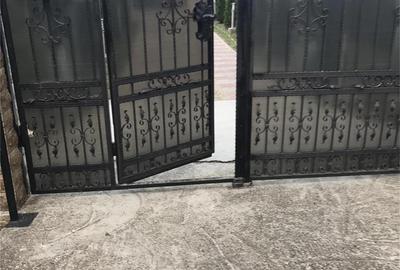 Casă cu Teren 240 Mp în Moreni - 7