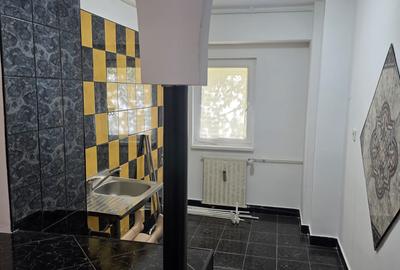 Garsonieră decomandată în P-ța Muncii - 12