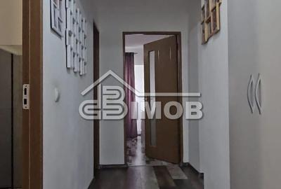 Apartament cu 3 camere, Calea București, etaj 3 - 4