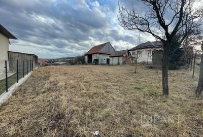 Teren Construcții intravilan de 1087 mp, în Corușu - 2