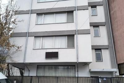 13 Septembrie- Casa Poporului- Uranus- adiacent - 2