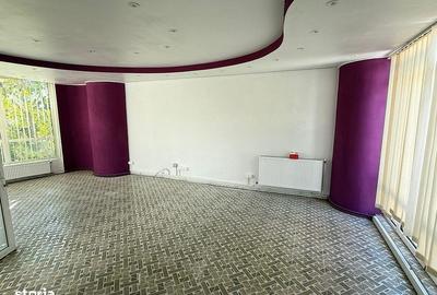 Spațiu comercial, de 266 mp, în Central - 4