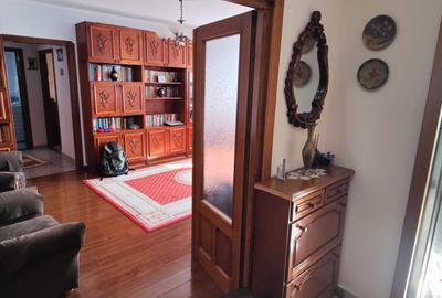 Apartament cu 3 camere decomandat, mobilat în Capitol - 4