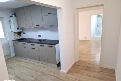 Apartament cu 3 camere în Broșteni - 2