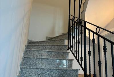 Casă cu 4 camere în Păulești - 2