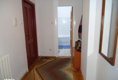 Garsonieră decomandată în Zorilor - 9