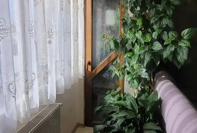 Apartament cu 3 camere semidecomandat în Nord - 1